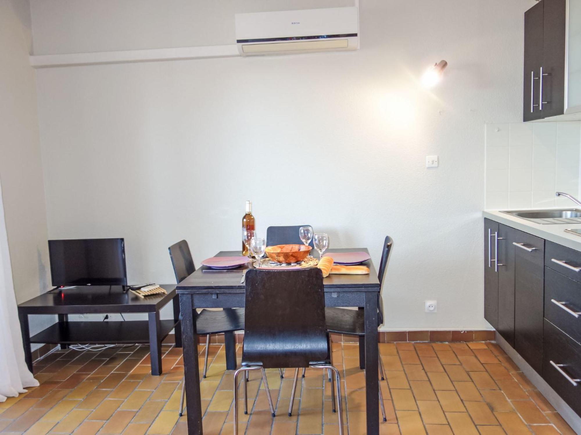 Apartment Les Aigues Marines-62 By Interhome 滨海圣西尔 外观 照片